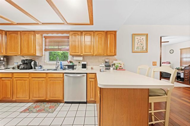 6141 E DELL LANE, Inverness, FL 34452