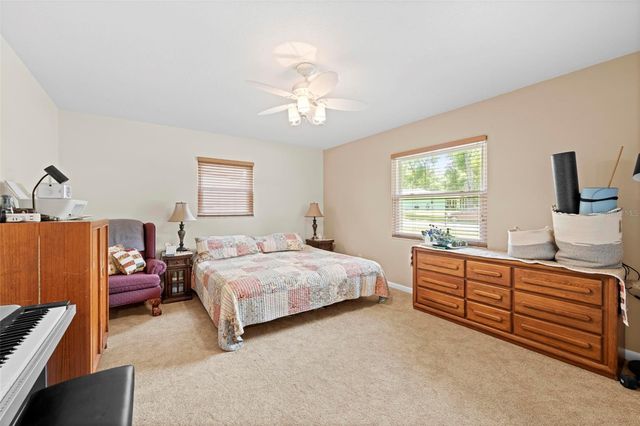 6141 E DELL LANE, Inverness, FL 34452