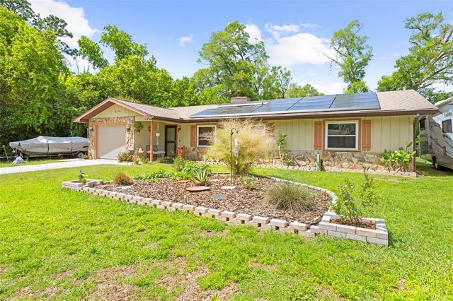 6141 E DELL LANE, Inverness, FL 34452