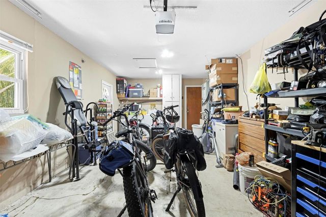 6141 E DELL LANE, Inverness, FL 34452