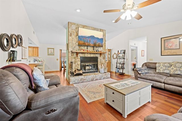 6141 E DELL LANE, Inverness, FL 34452