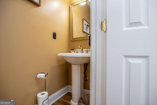 204 Pinehurst Way, Carrollton, GA 30116