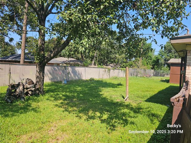 1716 Maiden Lane, Richmond, TX 77469