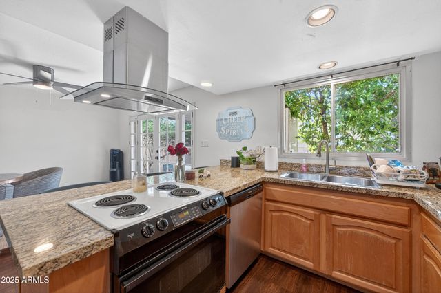 3929 S MILL Avenue, Tempe, AZ 85282