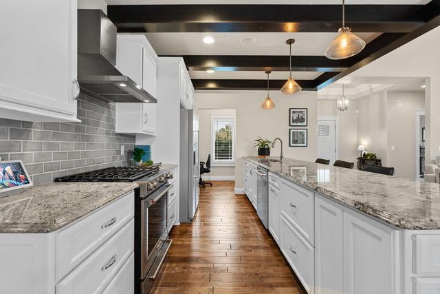 1951 JACOBSEN ROAD, Neenah, WI 54956
