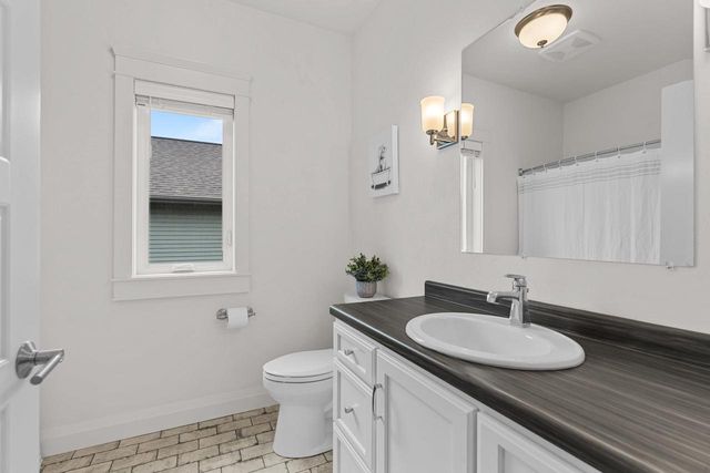 1951 JACOBSEN ROAD, Neenah, WI 54956