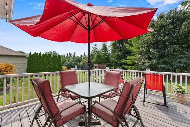 1951 JACOBSEN ROAD, Neenah, WI 54956