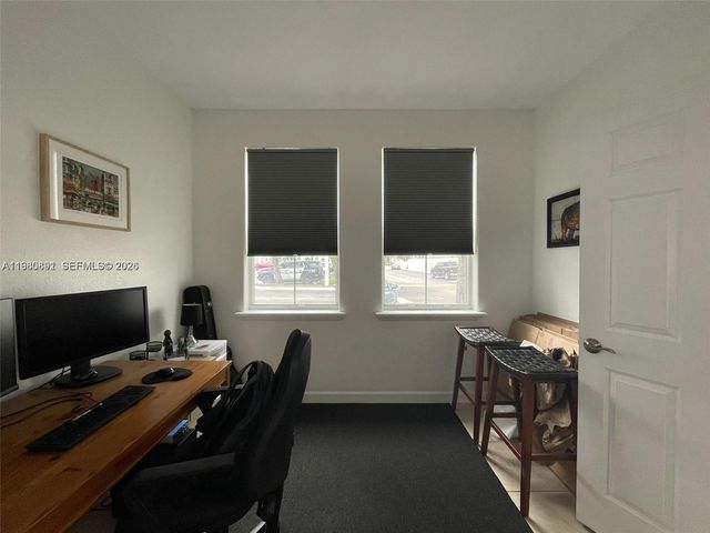 5440 NW 107th Ave 201, Doral, FL 33178