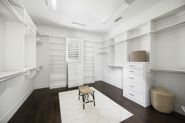 6615 Northwood Road, Dallas, TX 75225