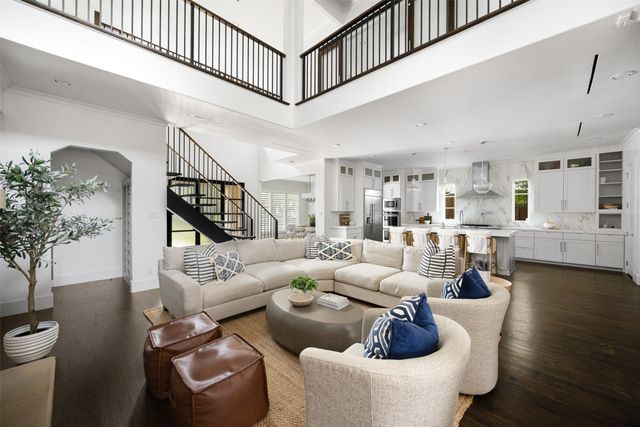 6615 Northwood Road, Dallas, TX 75225