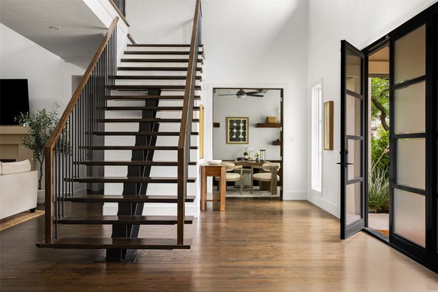 6615 Northwood Road, Dallas, TX 75225