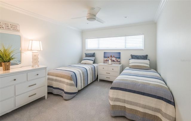 1900 BENJAMIN FRANKLIN DRIVE V11, Sarasota, FL 34236