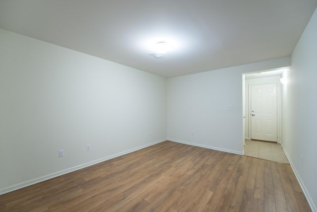 120 W Oakbrook Drive, Ann Arbor, MI 48103