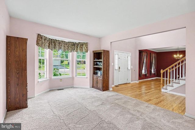 45 JESSICA CIR, Schwenksville, PA 19473