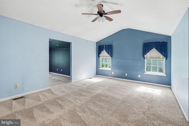 45 JESSICA CIR, Schwenksville, PA 19473