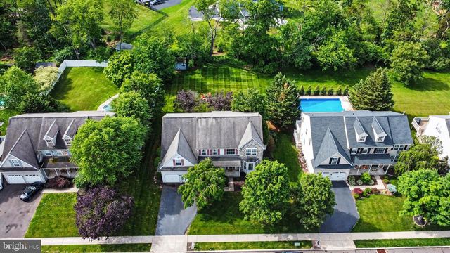 45 JESSICA CIR, Schwenksville, PA 19473