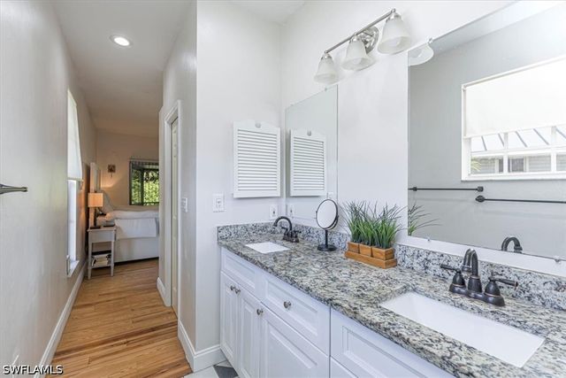 3618 Cottage Club LN, Naples, FL 34105