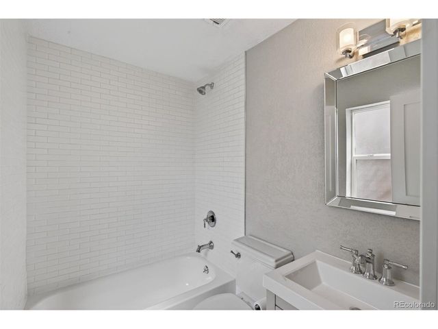 1800 S Franklin St, Denver, CO 80210