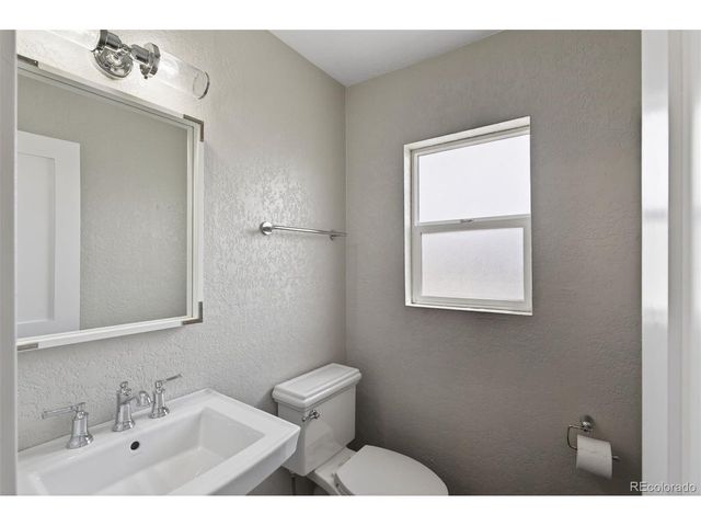 1800 S Franklin St, Denver, CO 80210