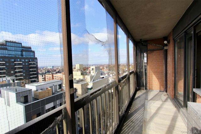 3520 147th Street 11E, Flushing, NY 11354