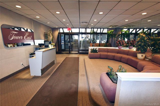 3520 147th Street 11E, Flushing, NY 11354