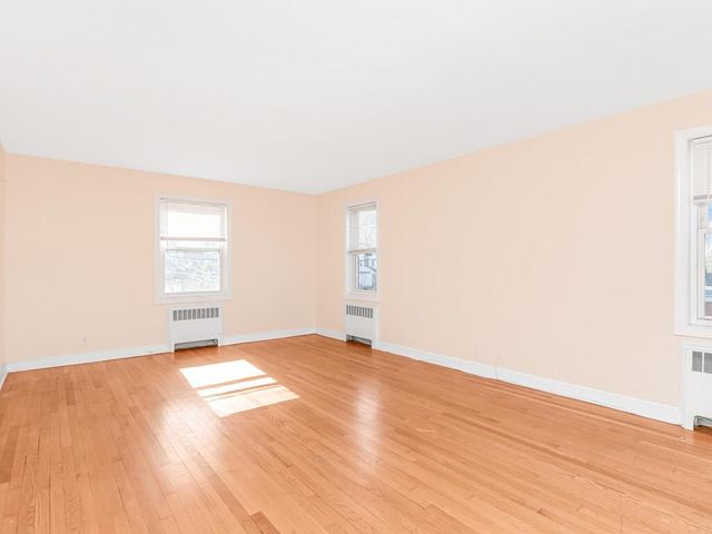 117 Saint Johns Avenue, Yonkers, NY 10704