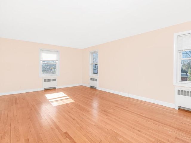 117 Saint Johns Avenue, Yonkers, NY 10704