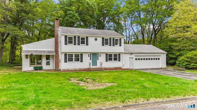 7 Sycamore Terrace, Windham, CT 06280