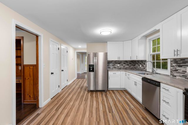 7 Sycamore Terrace, Windham, CT 06280