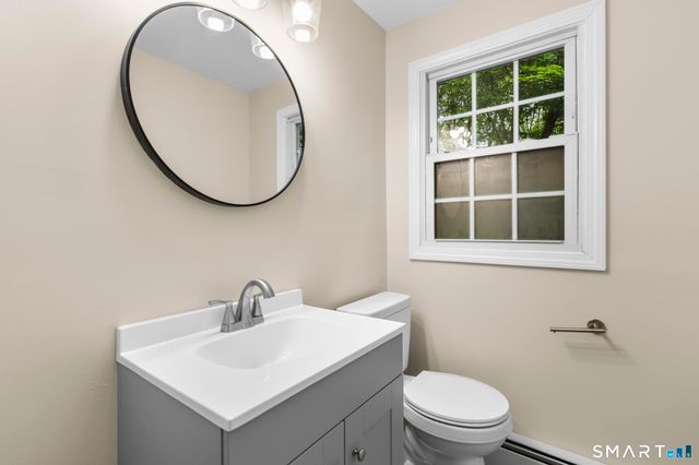 7 Sycamore Terrace, Windham, CT 06280