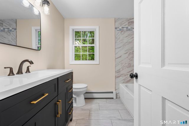 7 Sycamore Terrace, Windham, CT 06280
