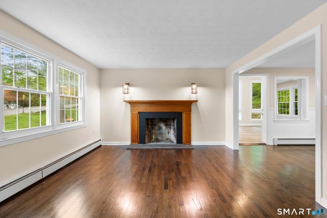 7 Sycamore Terrace, Windham, CT 06280