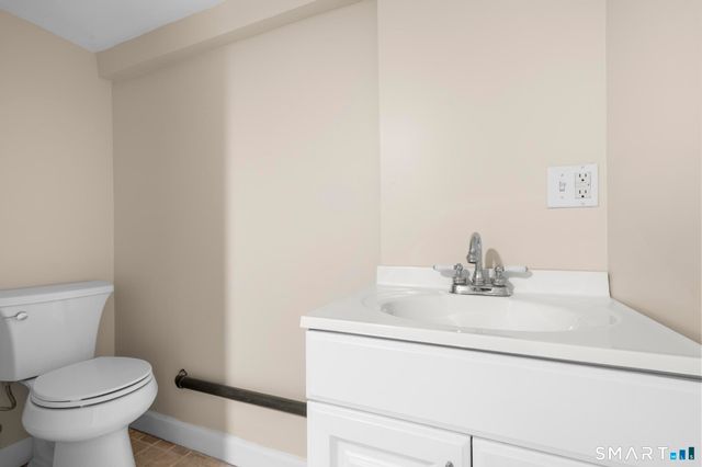 7 Sycamore Terrace, Windham, CT 06280