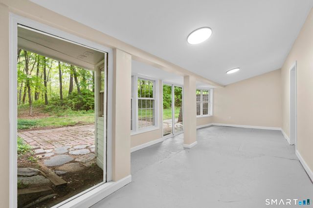 7 Sycamore Terrace, Windham, CT 06280