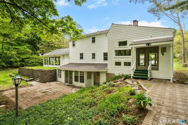 7 Sycamore Terrace, Windham, CT 06280