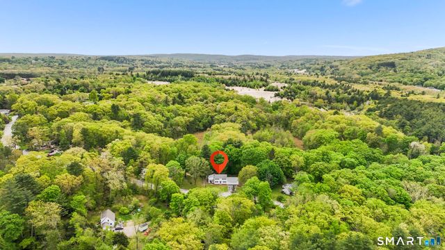 7 Sycamore Terrace, Windham, CT 06280