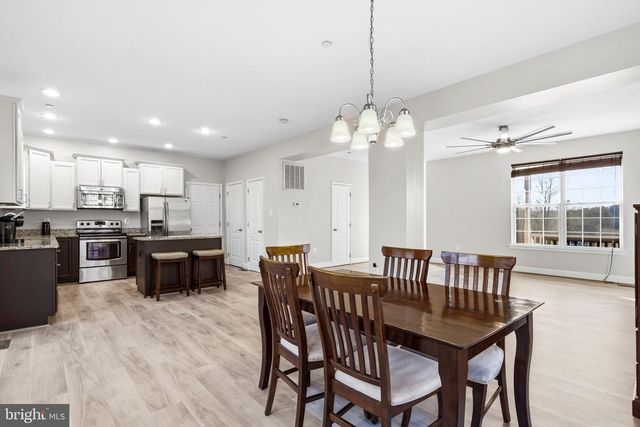 7074 QUICKTREE FARM CT, Hughesville, MD 20637