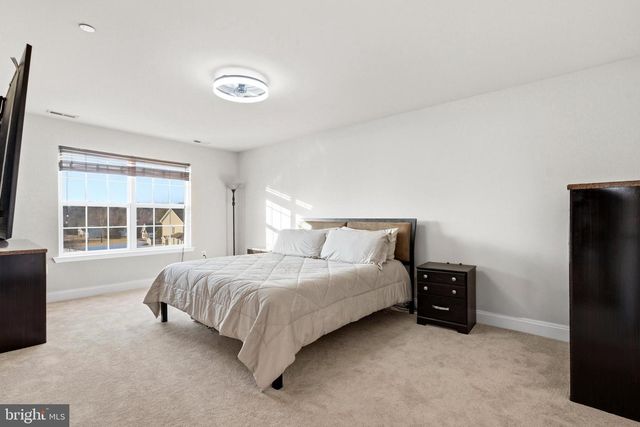 7074 QUICKTREE FARM CT, Hughesville, MD 20637