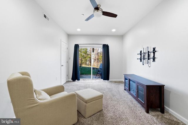 7074 QUICKTREE FARM CT, Hughesville, MD 20637