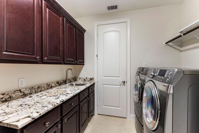 103 Blue Gilia Court, Montgomery, TX 77316