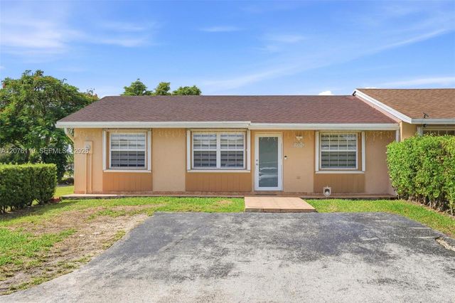 15378 SW 69th Lane, Miami, FL 33193