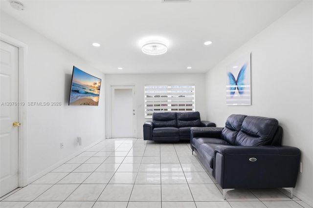 15378 SW 69th Lane, Miami, FL 33193