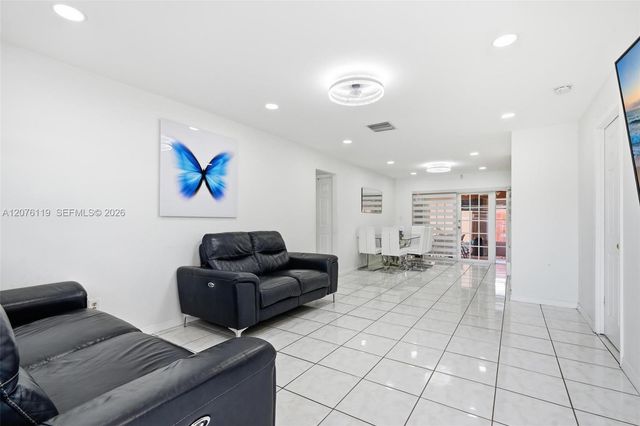 15378 SW 69th Lane, Miami, FL 33193