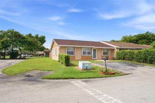 15378 SW 69th Lane, Miami, FL 33193