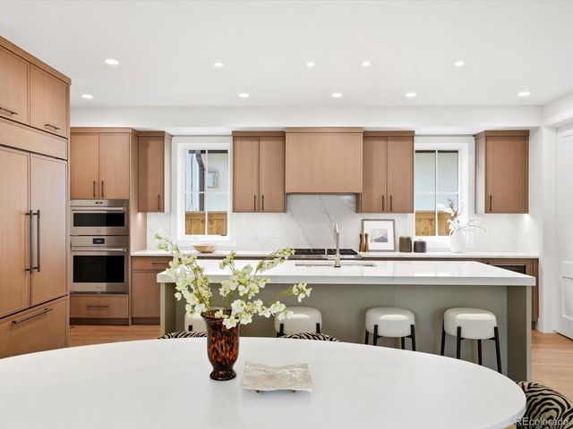 3330 E 4th Avenue, Denver, CO 80206