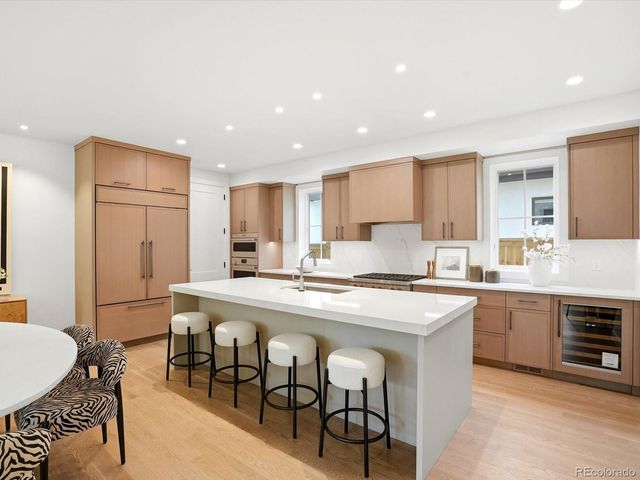 3330 E 4th Avenue, Denver, CO 80206