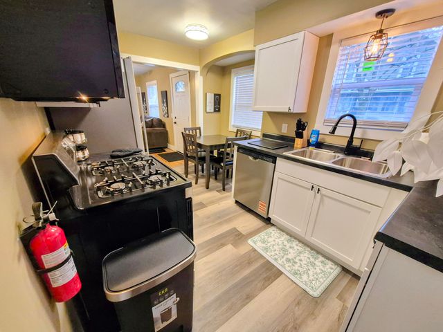 134 W Alcott Street, Kalamazoo, MI 49001