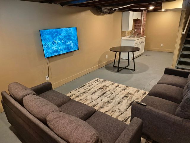 134 W Alcott Street, Kalamazoo, MI 49001