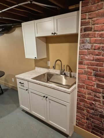134 W Alcott Street, Kalamazoo, MI 49001