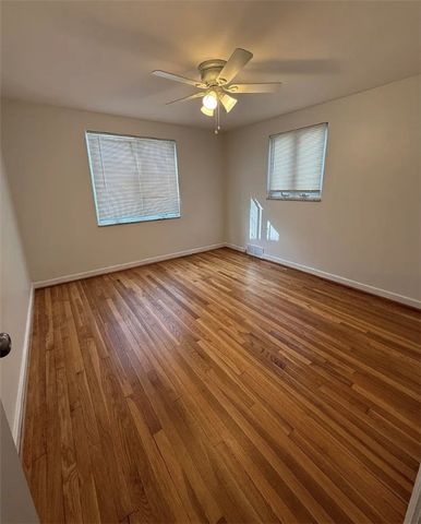 244 Frankfort Ave 1, West View, PA 15229